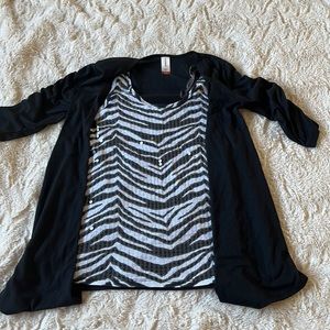 NEW WITHOUT TAG NO  BOUNDARIES ZEBRA  SEQUIN TOP W BLACK JACKET JUNIORS S
